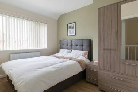 Solihull/Nec/Airport 3 Bedroom Semi-Detached House Birmingham Dış mekan fotoğraf